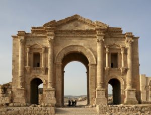 arch_of_hadrian_jerash_jordan